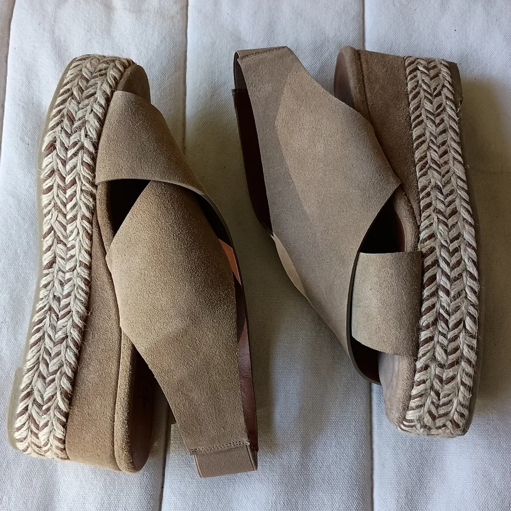 Aquatalia Beige Espadrille Wedge Sandals_37